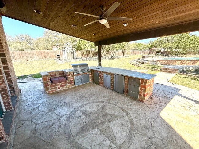 Building Photo - *COMING SOON* Luxurious 2-Story Home in Gated Stone Oak Community – Pool & Lawn Care Included