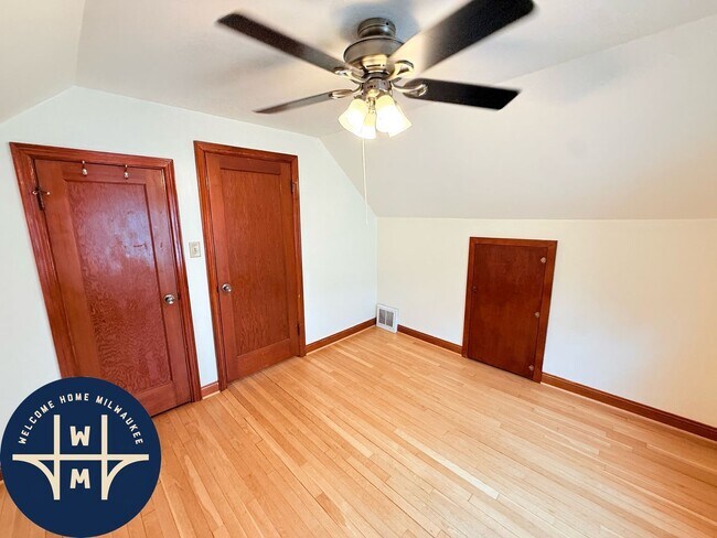 Building Photo - 3126 S Burrell St