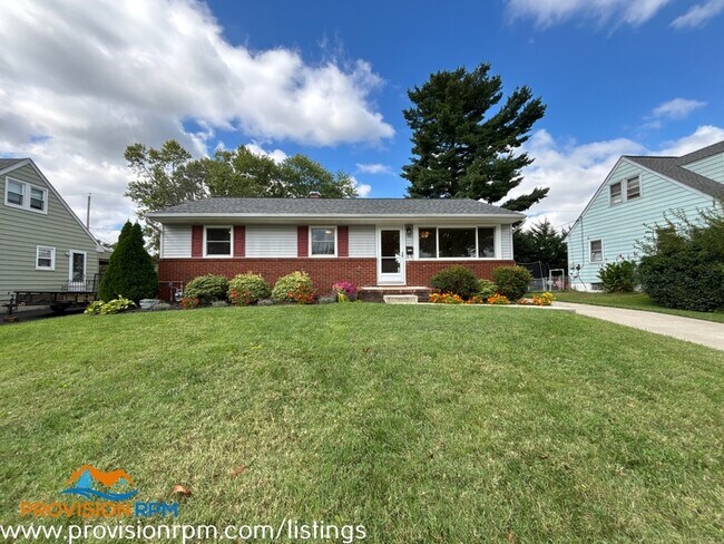 Primary Photo - 1832 Ridgewick Rd