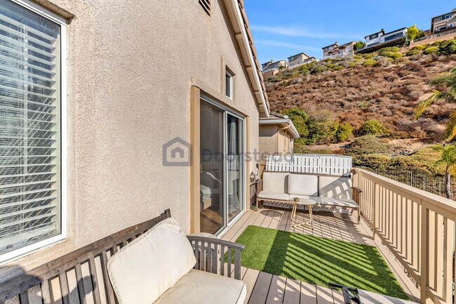 Building Photo - 6042 E Birdcage Ct