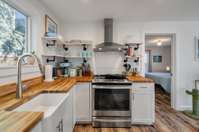 Building Photo - 4 Boyer Ct