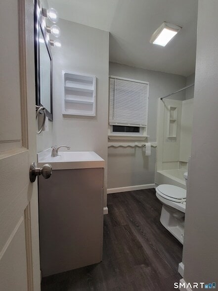 Building Photo - 344 Boswell Ave