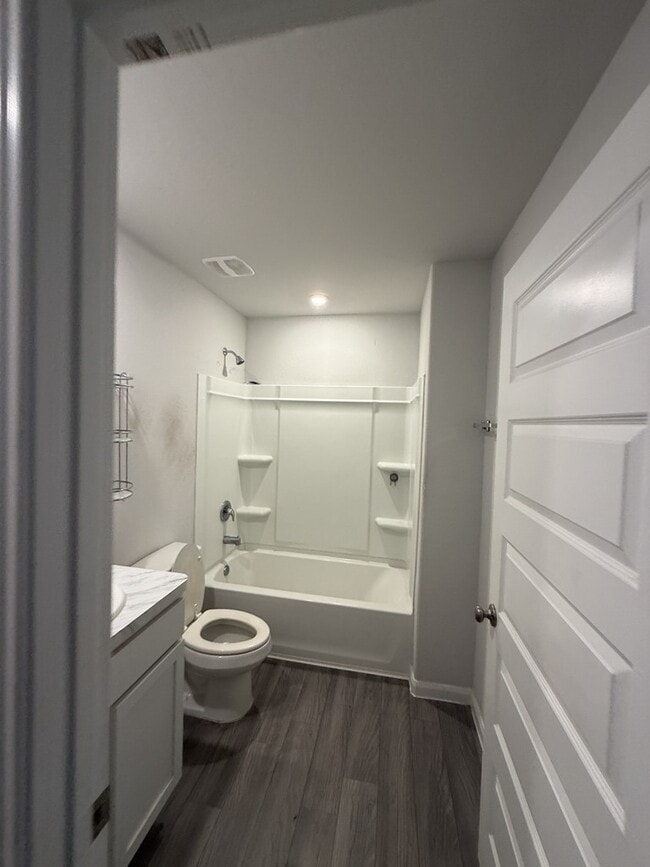 Building Photo - 89 Rd 51026