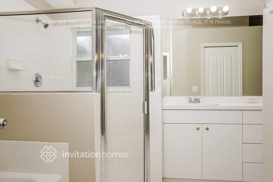 Building Photo - 1011 Snead Ave