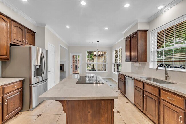 Building Photo - 7302 Palisades Heights Dr
