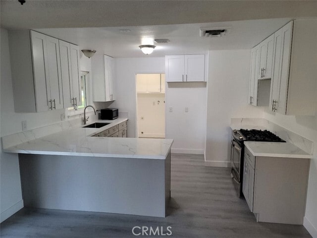 Building Photo - 6984 Center St