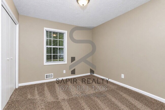 Building Photo - 1002 Darvin Ln