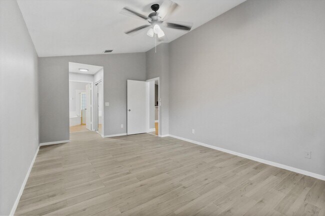 Building Photo - 1851 Oak Berry Cir