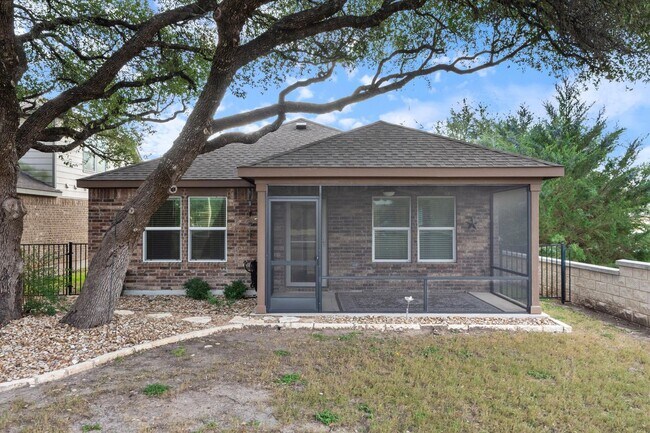 Building Photo - 510 Holiday Creek Ln