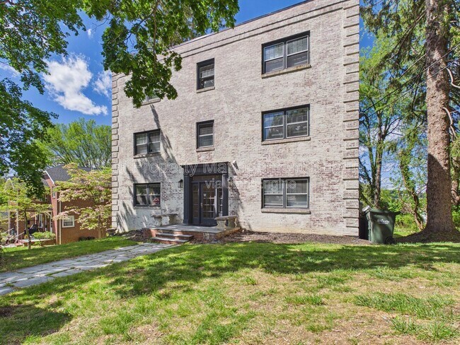 Building Photo - 625 Alleghany Ave