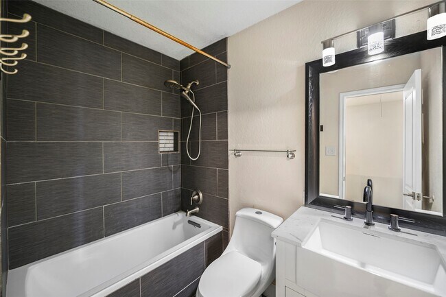 Building Photo - 9623 Gorman Brook Dr