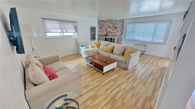 Building Photo - 24438 Ward St