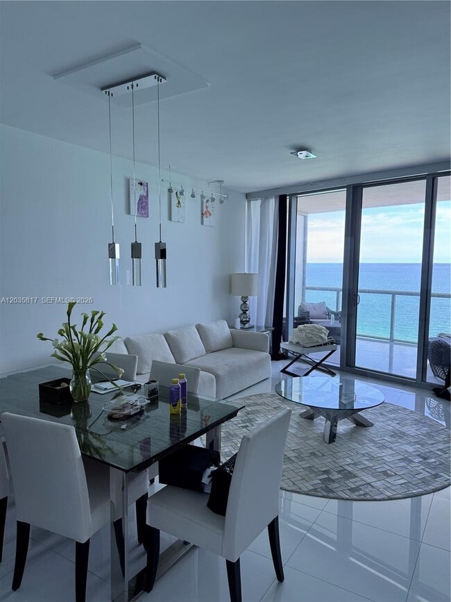 Building Photo - 17121 Collins Ave
