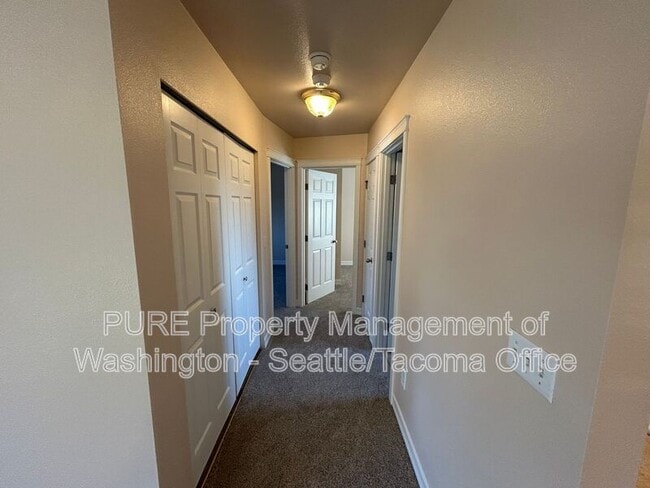 Building Photo - 3205 N 7th St