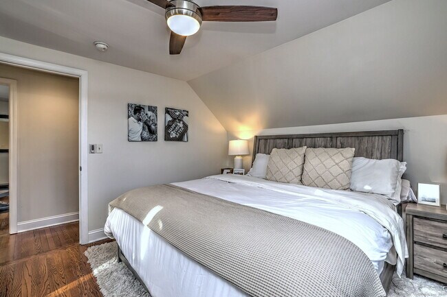 Building Photo - 40 Hazelwood Ave