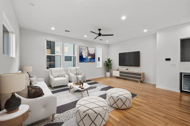 Building Photo - 3608 San Jacinto St