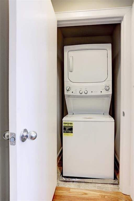 Building Photo - 8705 Bryam St