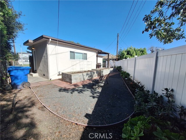 Building Photo - 5315 Etheldo Ave