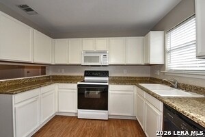 Building Photo - 10727 N Shaenridge