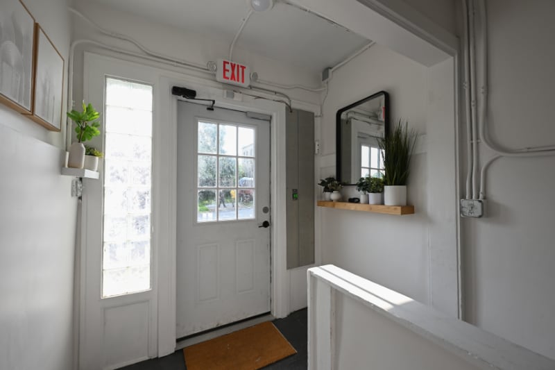 Building Photo - 1384 W 83rd St