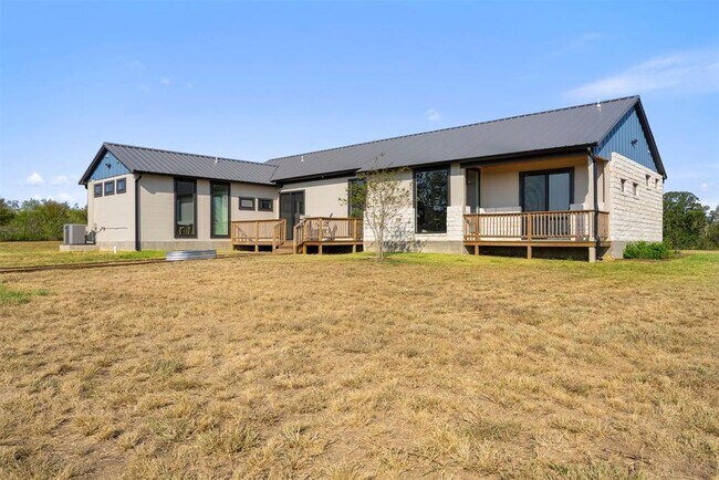 Building Photo - 111 Starlight Path