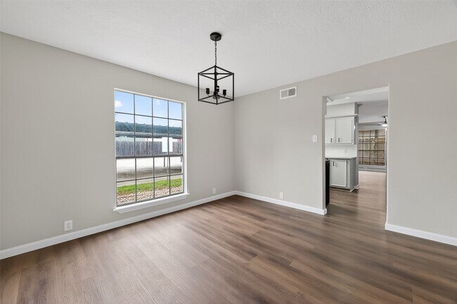 Building Photo - 14030 Cashel Forest Dr