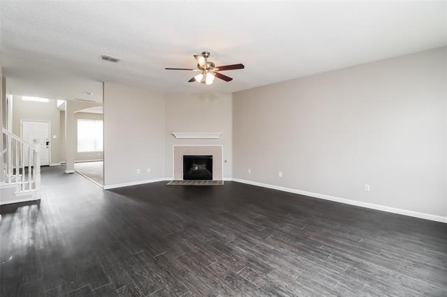 Building Photo - 305 Arbor Glen Dr