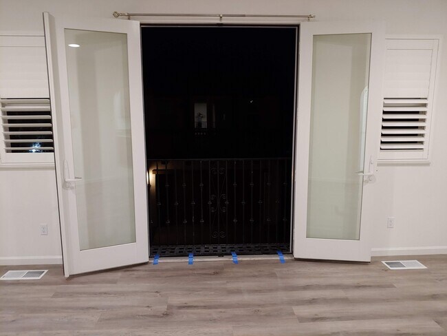 Building Photo - 153 Lucy Ln