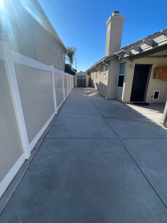 Building Photo - Coming Soon for Lease! 3 bedroom single st...