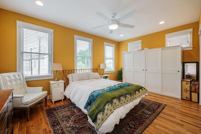 Building Photo - Amazing 3 Bedroom Home in Church Hill!! ***Available Early May 2026***