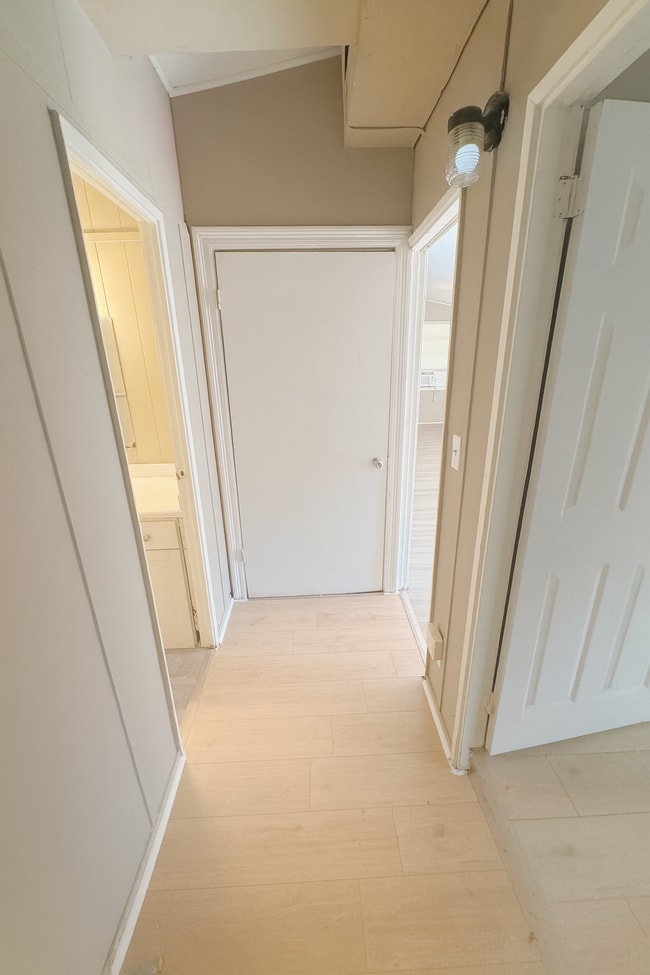 Building Photo - 4029 Pershing Ave