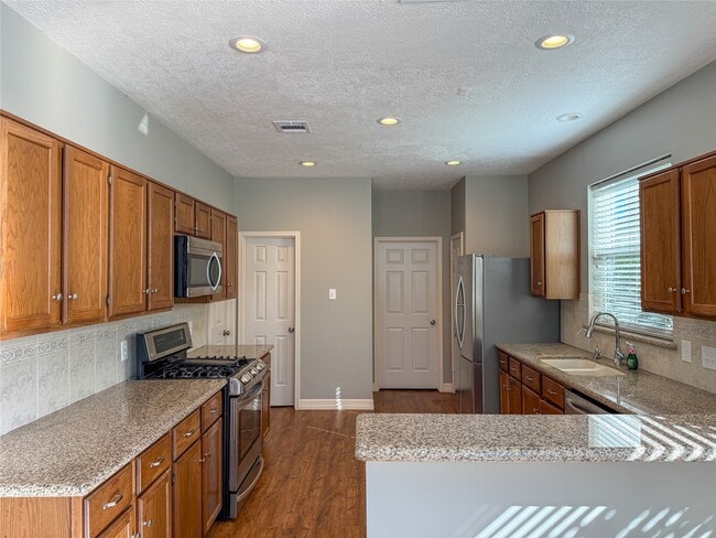 Building Photo - 209 McVoy Dr