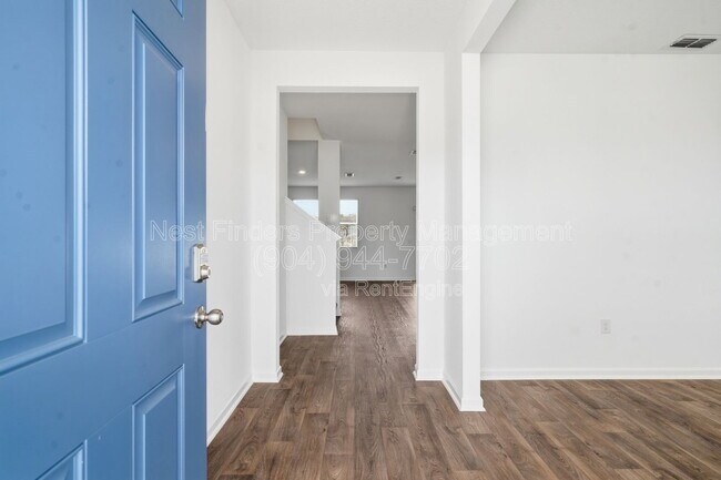 Building Photo - 190 Ardila Cir