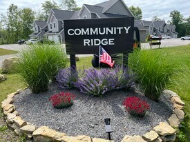 Building Photo - 2087 Community Ln