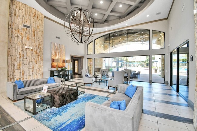 Building Photo - 6777 Sommerall Dr