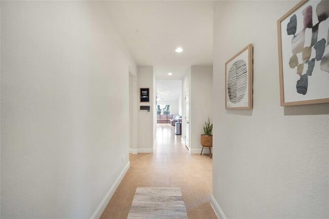 Building Photo - 3446 De Torres Cir