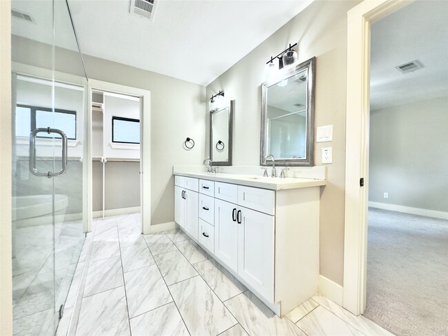 Building Photo - 14103 Kellywood Ln