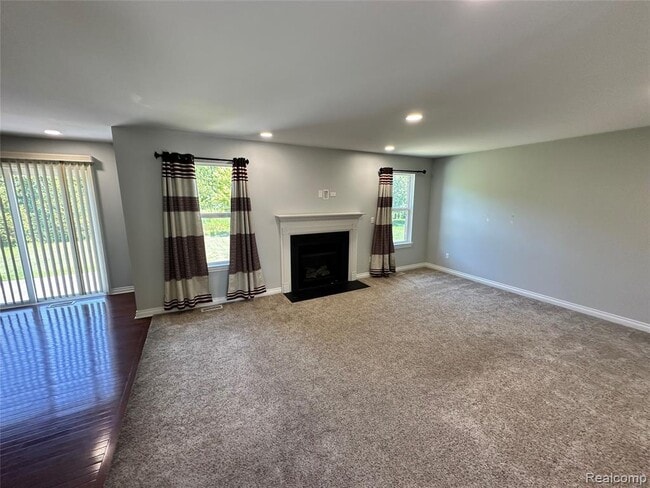 Building Photo - 43570 Cherrywood Ln
