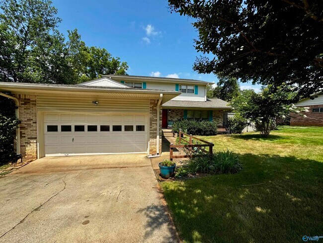 Building Photo - 7608 Peacock Dr SW