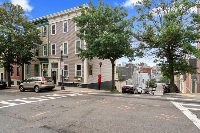 Building Photo - 256 Bunker Hill St