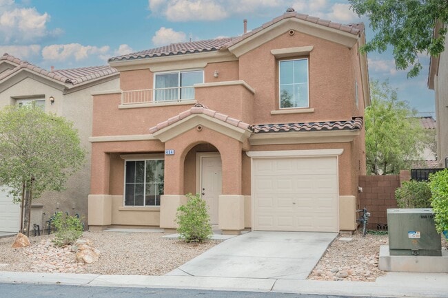 Building Photo - 3 Bedroom, 2.5 Bath Two Story Home in Sout...