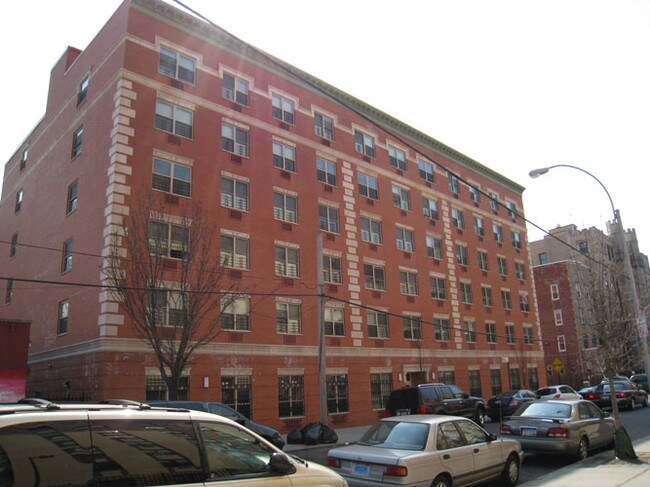 Primary Photo - Friendly Towers