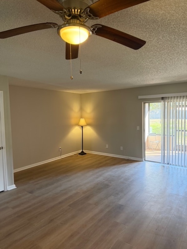 Building Photo - 2759 Devie Ct