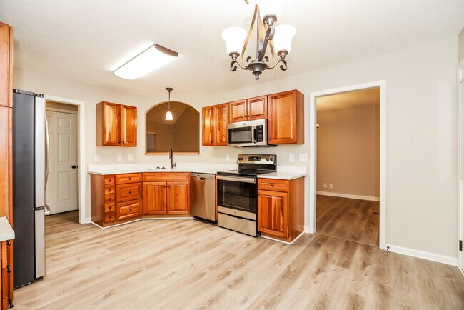 Building Photo - 4505 Hunters Green Cir