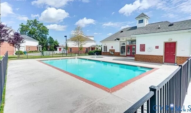 Building Photo - 7362 Pebble Lake Dr