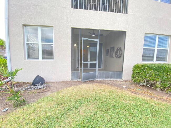 Building Photo - 9435 Myrtle Creek Ln