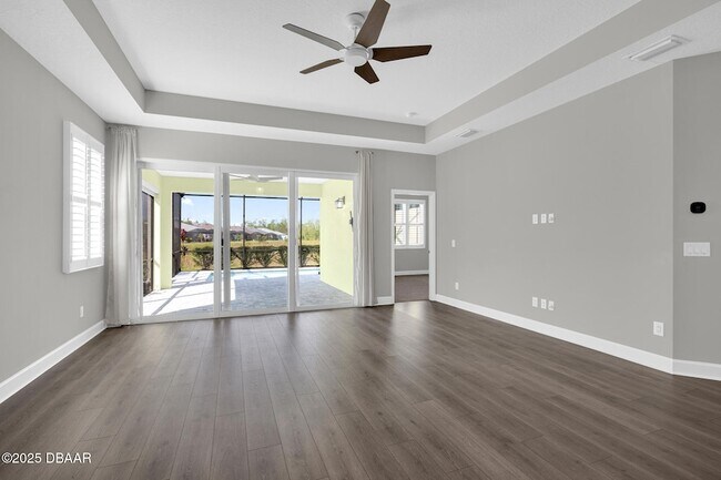 Building Photo - 906 Coral Reef Way