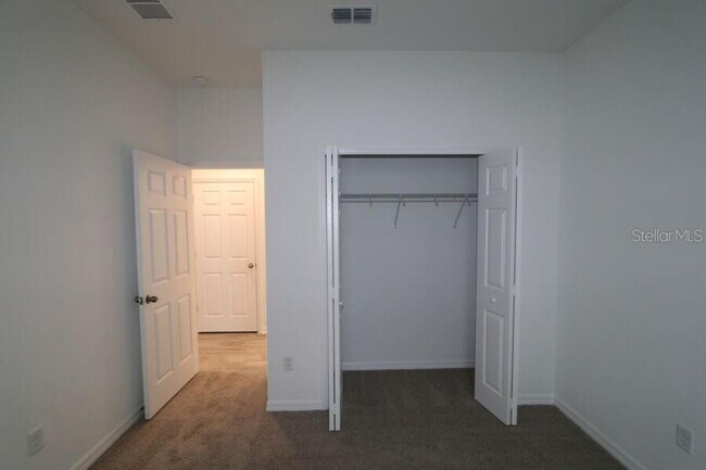 Building Photo - 2952 Marine Grass Dr