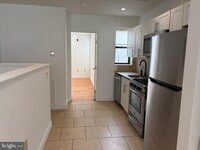 Building Photo - 2908 Ridge Ave