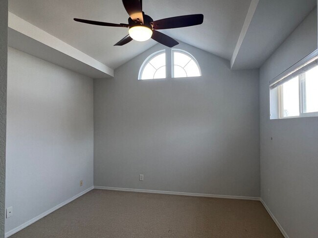 Building Photo - 3066 Alpine Creek Rd